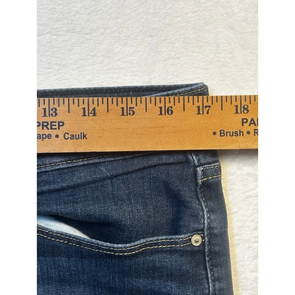 Levi's Signature Jeans Women's Modern Slim Cuffed Jeans Blue 34" (14/16) - Picture 7 of 9